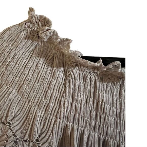 😊 3/$30 
New! lace off-or-on shoulder blouse Sz S dusty grey/blue - Picture 8 of 9